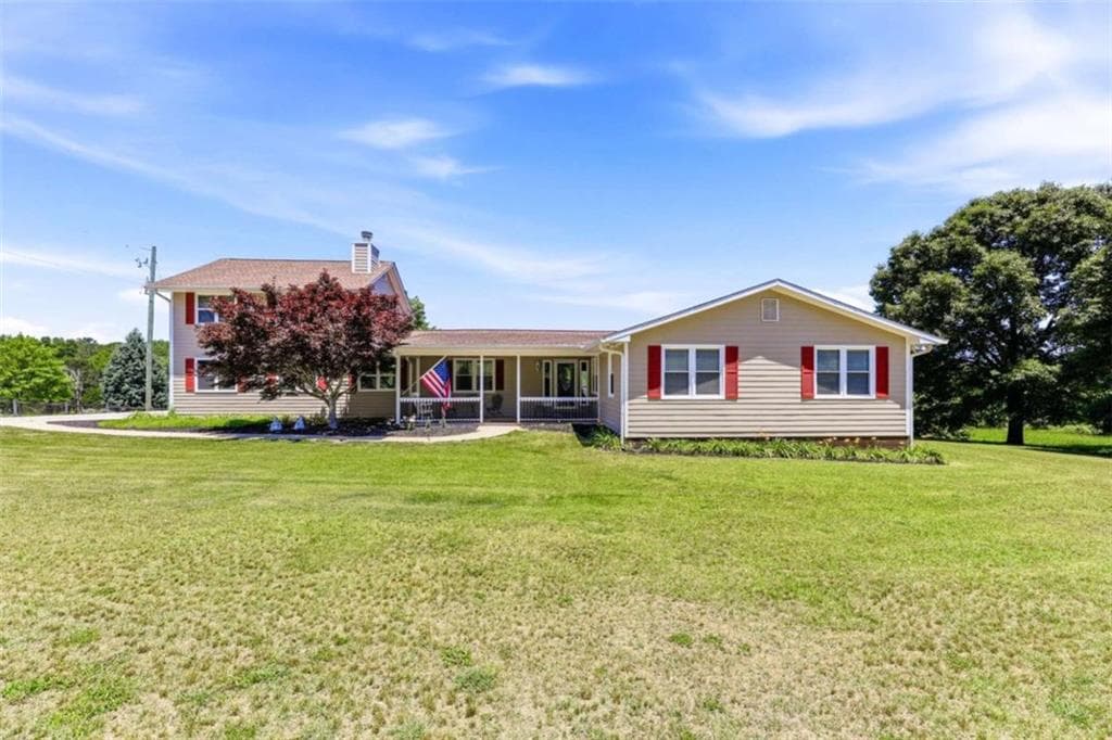 4 bedroom, 3 bathroom, 2,674 sq ft single family residence for sale at 1270 Highway 53, Hoschton, GA 30548 — photo 8