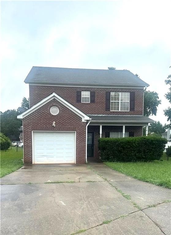3 bedroom, 3 bathroom, 1,922 sq ft single family residence for rent at 7566 Larchwood Lane, Riverdale, GA 30274 for $1,750 a month — photo 1 of 5