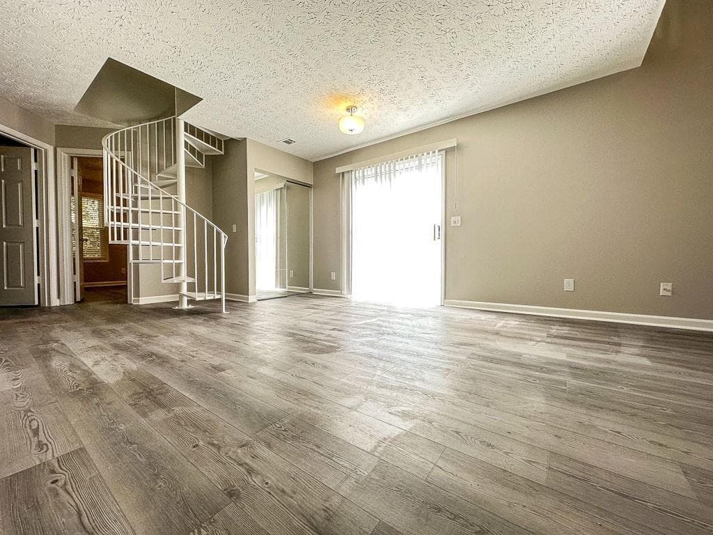 2 bedroom, 2 bathroom, 1,056 sq ft single family residence for rent at 2747 Highland Ridge, Kennesaw, GA 30152 for $2,200 a month — photo 7