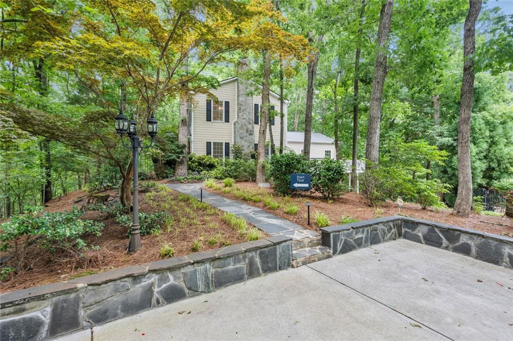 5 bedroom, 5 bathroom, 6,288 sq ft single family residence for sale at 3300 Jim Moore Road, Dacula, GA 30019 — photo 7