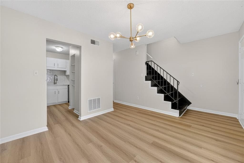2 bedroom, 3 bathroom, 1,136 sq ft townhouse for sale at 3426 September Morning, Peachtree Corners, GA 30092 — photo 9