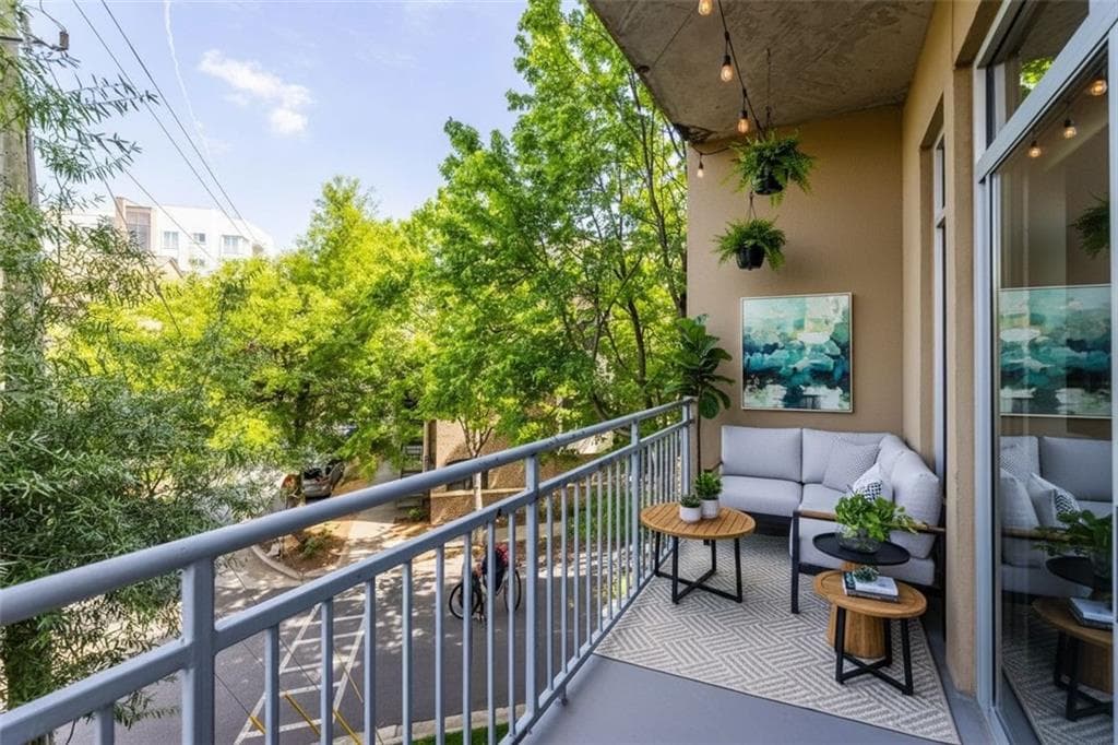 2 bedroom, 3 bathroom, 1,489 sq ft condominium under contract at 711 Cosmopolitan Drive 207, Atlanta, GA 30324 — photo 10