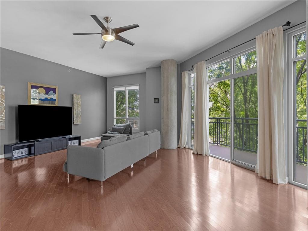 2 bedroom, 3 bathroom, 1,489 sq ft condominium for sale at 711 Cosmopolitan Drive 321, Atlanta, GA 30324 — photo 8