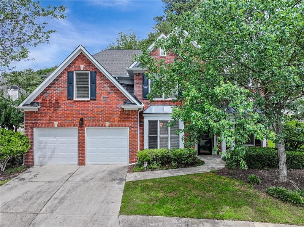 6 bedroom, 4 bathroom, 3,200 sq ft single family residence sold at 1643 Reserve Circle, Decatur, GA 30033