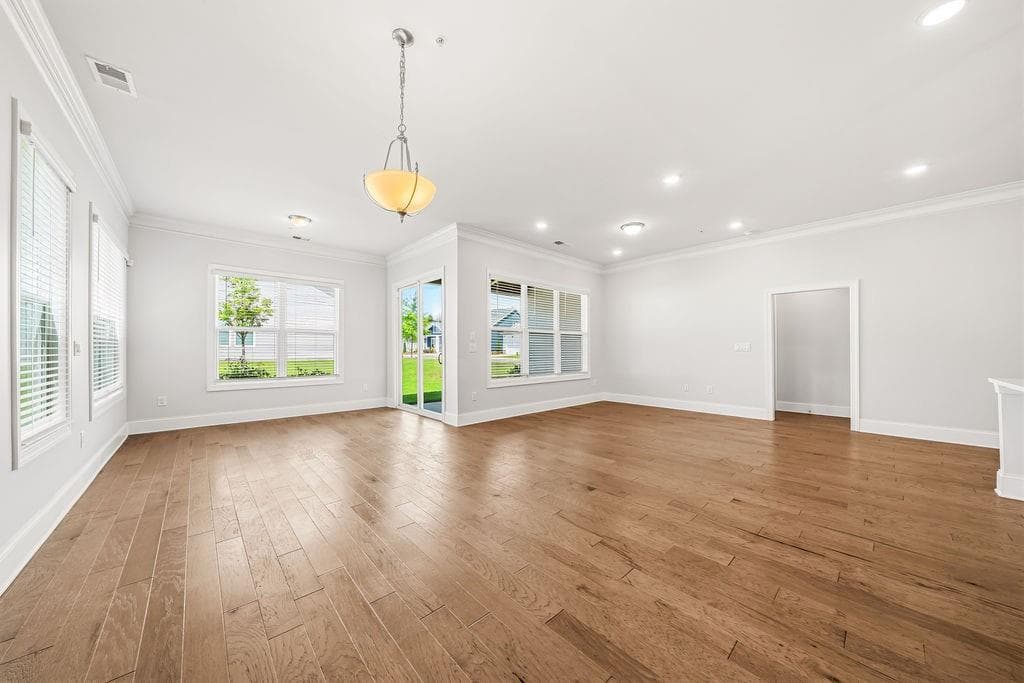 3 bedroom, 3 bathroom, 2,864 sq ft single family residence for sale at 261 Vinca Circle, Kennesaw, GA 30144 — photo 4