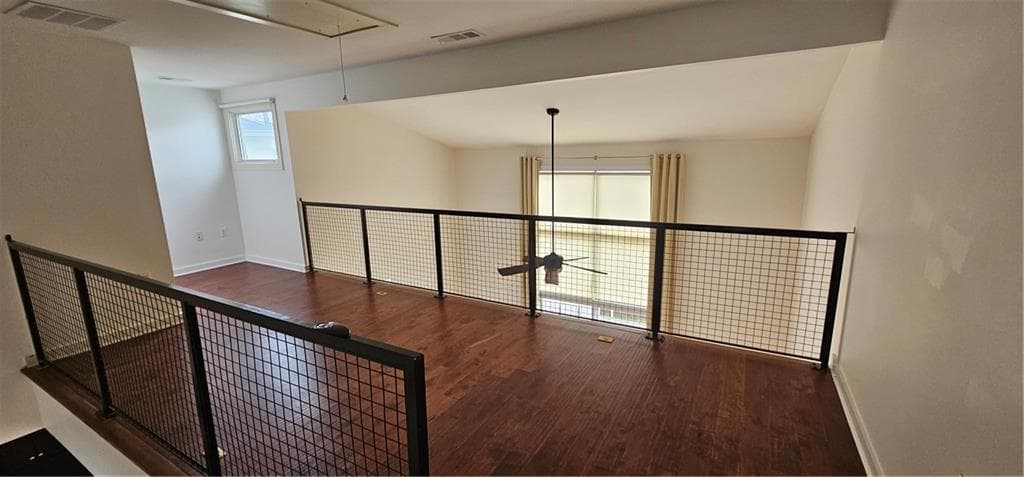 2 bedroom, 3 bathroom, 1,832 sq ft townhouse for sale at 1345 Stirling Court, Atlanta, GA 30318 — photo 5