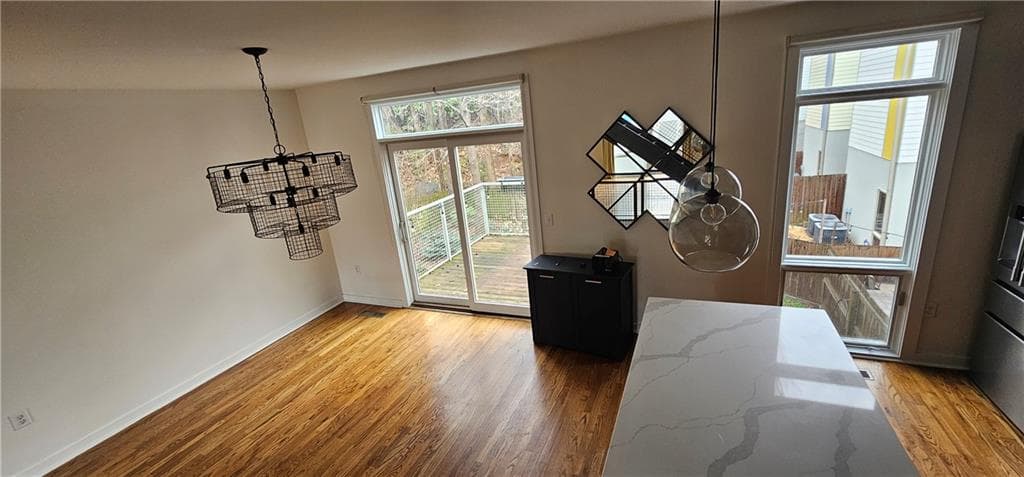 2 bedroom, 3 bathroom, 1,832 sq ft townhouse for sale at 1345 Stirling Court, Atlanta, GA 30318 — photo 9