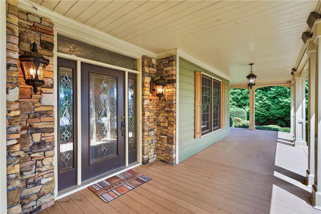 5 bedroom, 6 bathroom, 5,282 sq ft single family residence for sale at 514 Ridgemont Drive, Ellijay, GA 30536 — photo 6