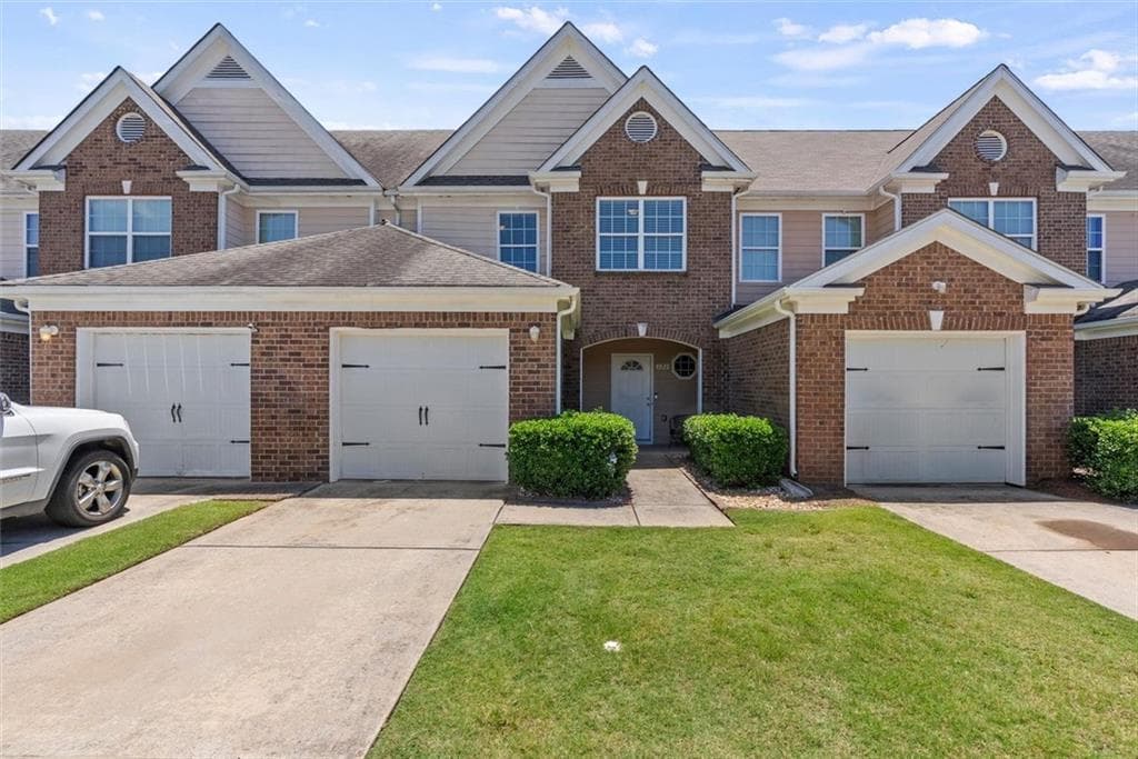 121 Village Drive, Loganville, GA 30052 — most recent listing photo