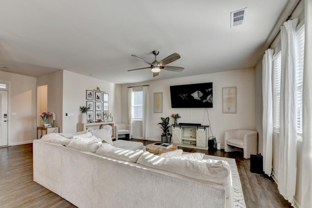 4 bedroom, 3 bathroom, 2,141 sq ft single family residence for rent at 52 Brode Lane, Pendergrass, GA 30567 for $2,000 a month — photo 10