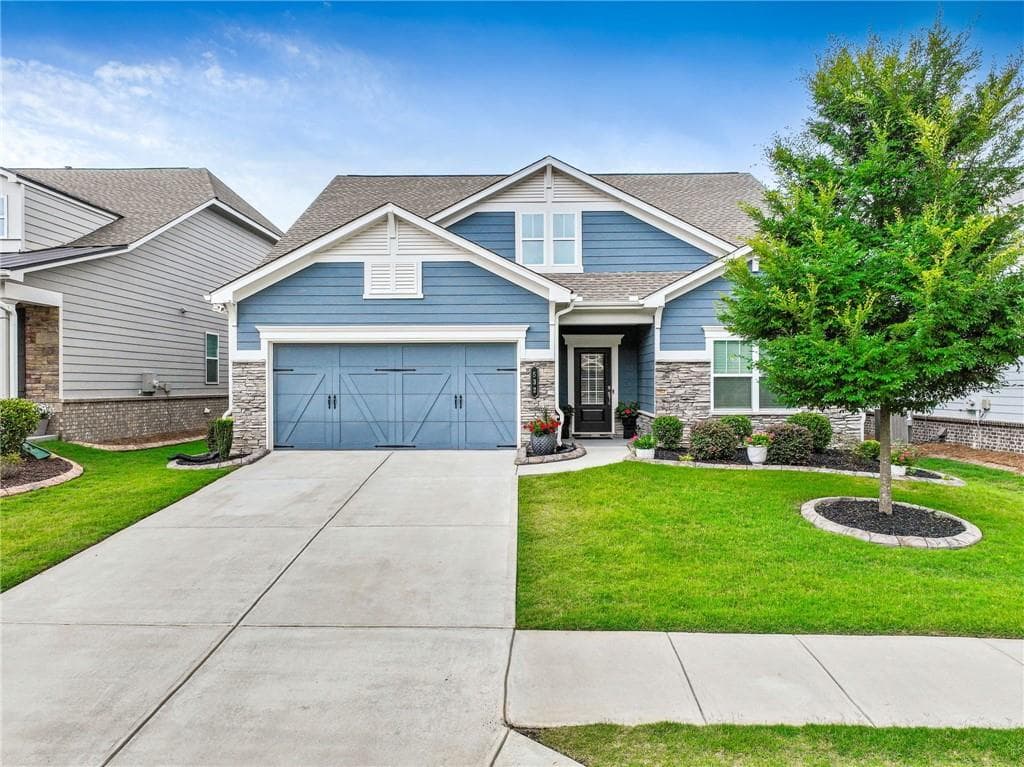 3 bedroom, 3 bathroom, 2,766 sq ft single family residence for sale at 532 Barlow Place, Grayson, GA 30017 — photo 2
