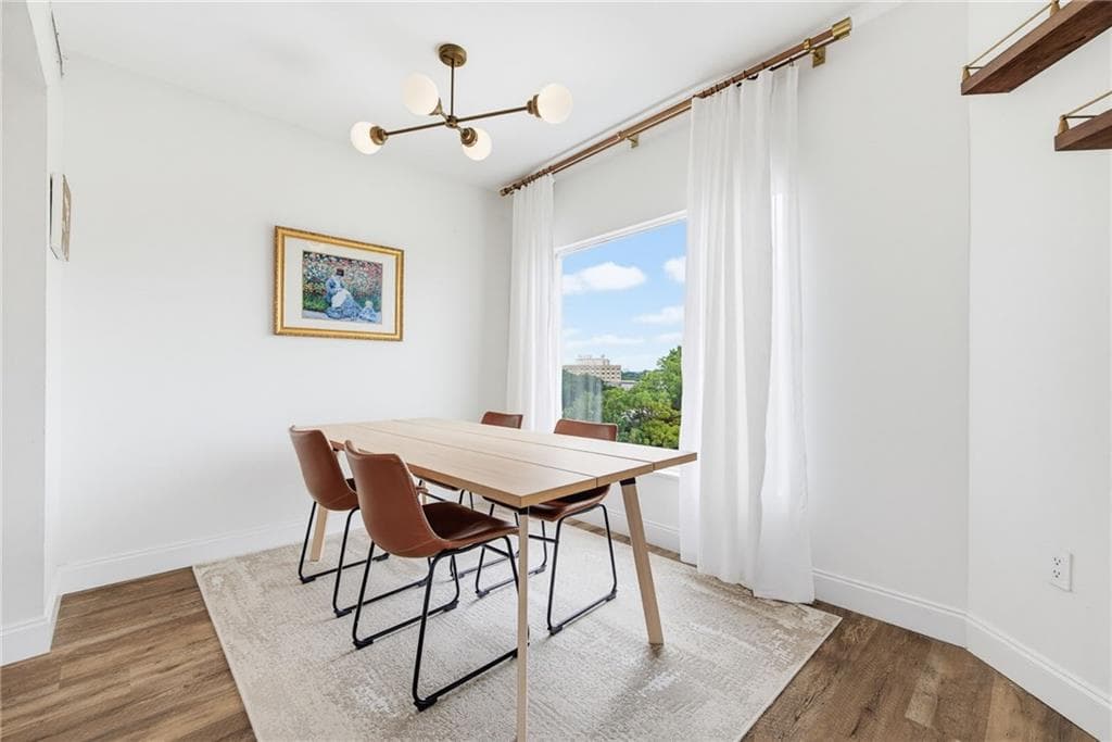 1 bedroom, 1 bathroom, 900 sq ft condominium for sale at 1 Biscayne Drive 802, Atlanta, GA 30309 — photo 9