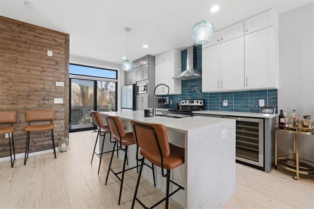 2 bedroom, 3 bathroom, 1,224 sq ft other for rent at 1250 Breuer Mews, Atlanta, GA 30318 for $2,750 a month — photo 3