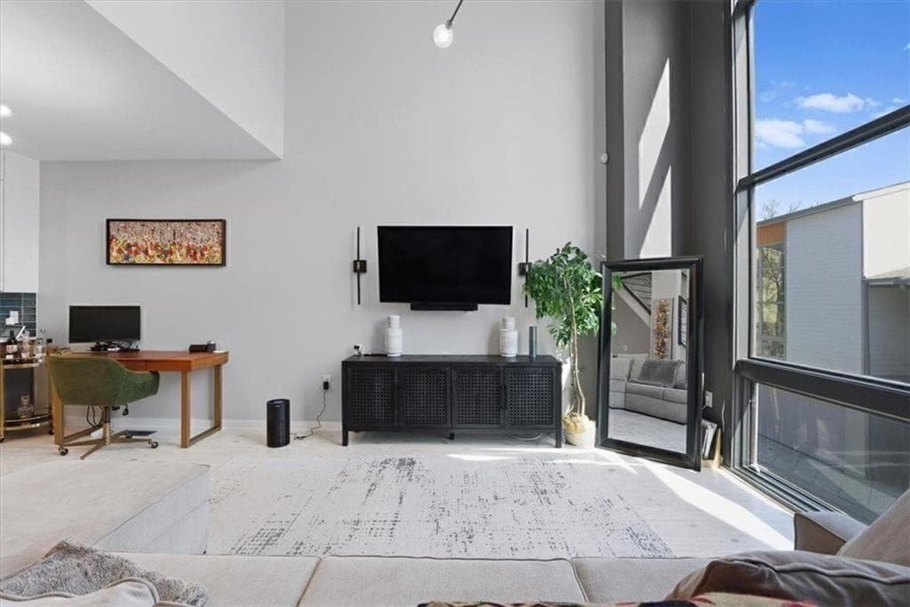 2 bedroom, 3 bathroom, 1,224 sq ft other for rent at 1250 Breuer Mews, Atlanta, GA 30318 for $2,750 a month — photo 8