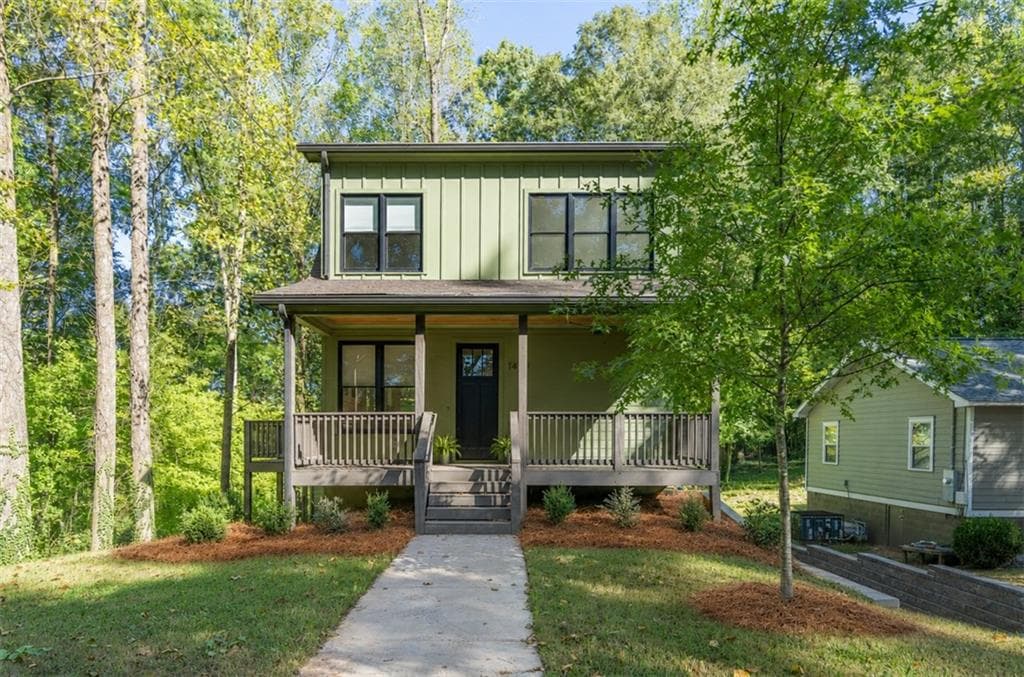 3 bedroom, 4 bathroom, 1,910 sq ft single family residence for sale at 1453 Bridges Avenue, Atlanta, GA 30310
