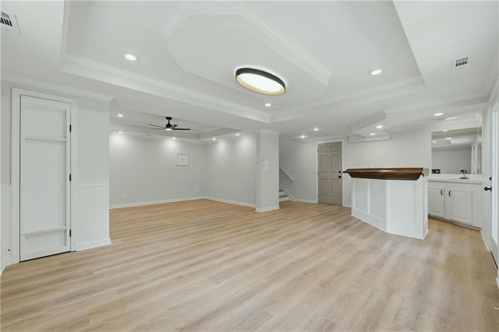3 bedroom, 2 bathroom, 2,302 sq ft single family residence for sale at 6231 Emerald Springs Drive, Acworth, GA 30102 — photo 7