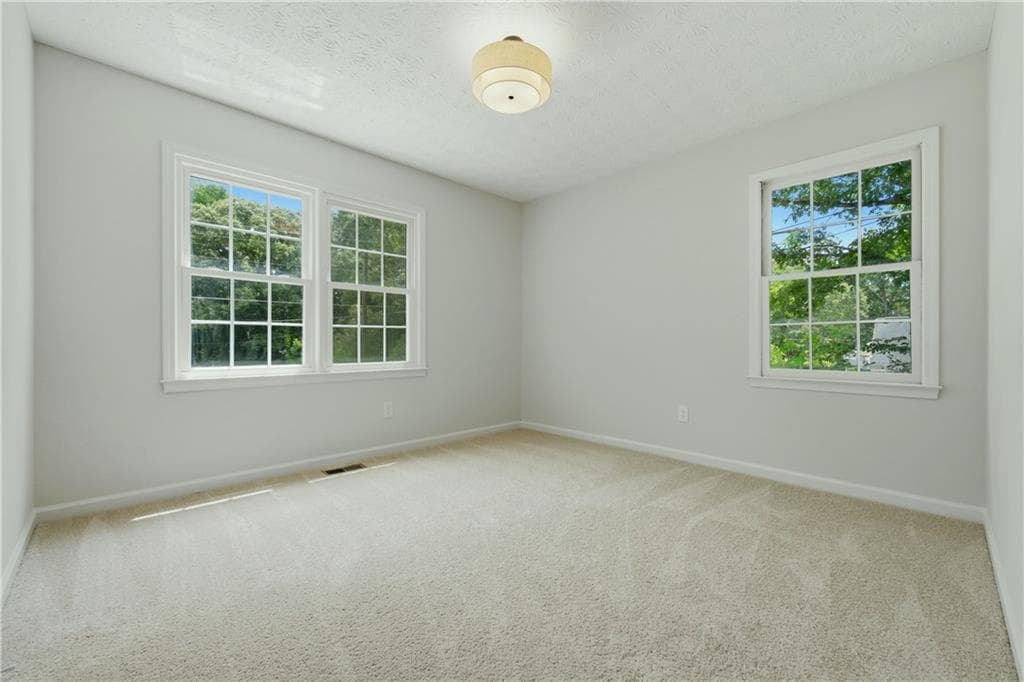 3 bedroom, 2 bathroom, 2,302 sq ft single family residence for sale at 6231 Emerald Springs Drive, Acworth, GA 30102 — photo 10