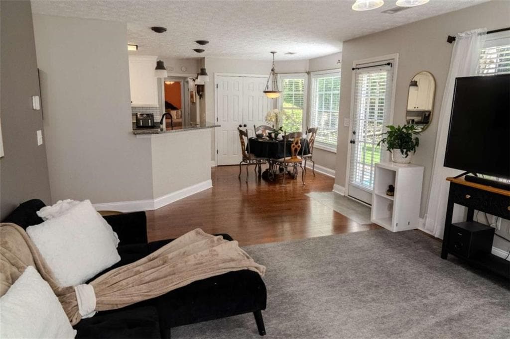 5 bedroom, 3 bathroom, 2,643 sq ft single family residence for sale at 917 Ivy Brook Court, Mcdonough, GA 30253 — photo 9