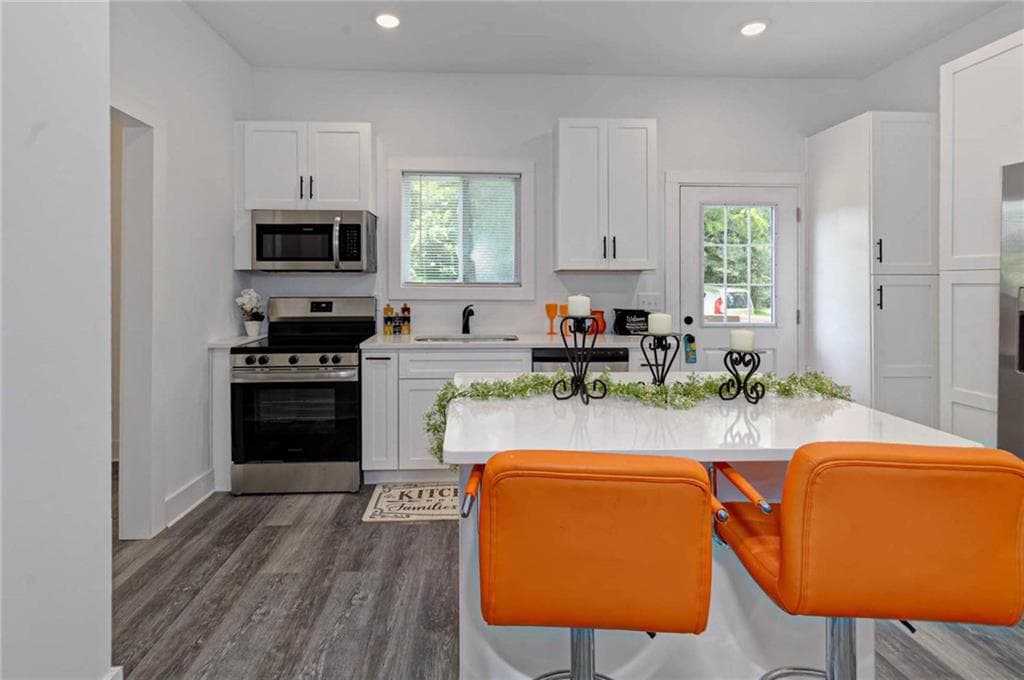 3 bedroom, 2 bathroom, 1,064 sq ft single family residence for sale at 404 Jefferson Street, LaGrange, GA 30240 — photo 10