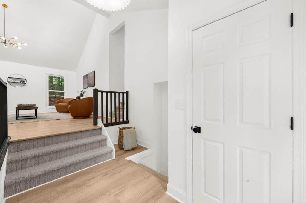 4 bedroom, 2 bathroom, 2,584 sq ft single family residence for sale at 926 Allatoona Road, Woodstock, GA 30189 — photo 6