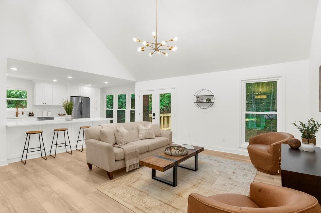 4 bedroom, 2 bathroom, 2,584 sq ft single family residence for sale at 926 Allatoona Road, Woodstock, GA 30189 — photo 9
