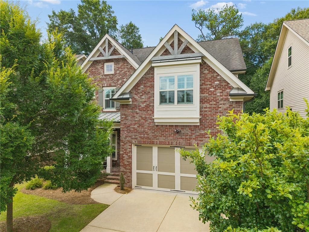 5 bedroom, 5 bathroom, 3,423 sq ft single family residence sold at 111 Spur Lane, Alpharetta, GA 30009
