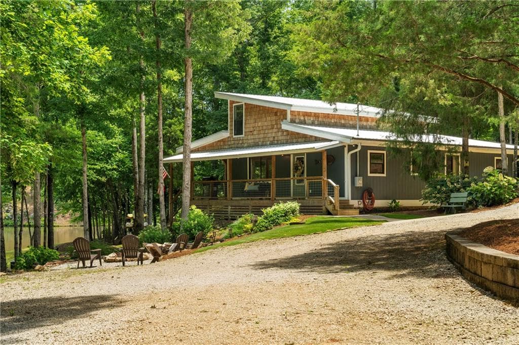 3 bedroom, 2 bathroom, 1,456 sq ft single family residence for sale at 1014 County Road 2565, Wedowee, AL 36278 — photo 7