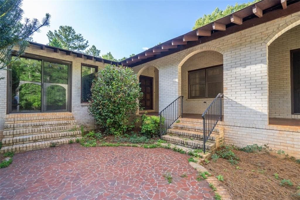 4 bedroom, 3 bathroom, 3,532 sq ft single family residence for sale at 882B GAISSERT CHURCH Road, Sparta, GA 31087 — photo 6