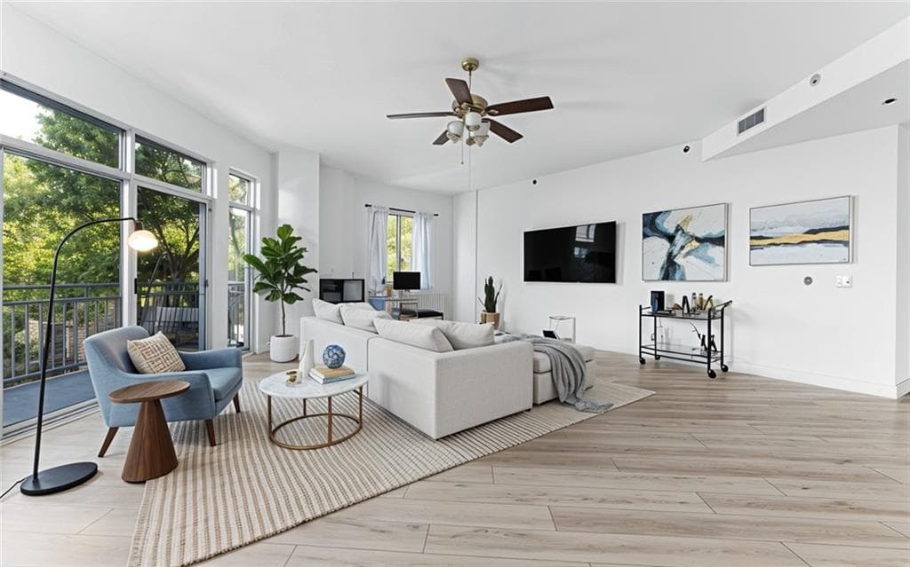 2 bedroom, 3 bathroom, 1,489 sq ft condominium under contract at 711 Cosmopolitan Drive 207, Atlanta, GA 30324 — photo 4