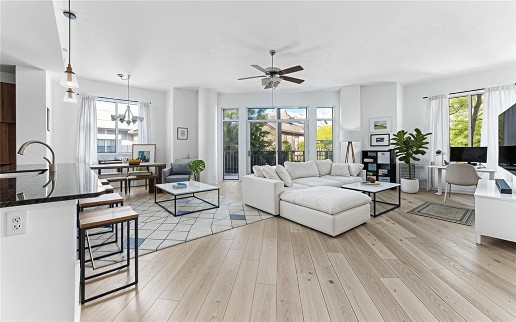 2 bedroom, 3 bathroom, 1,489 sq ft condominium under contract at 711 Cosmopolitan Drive 207, Atlanta, GA 30324 — photo 7