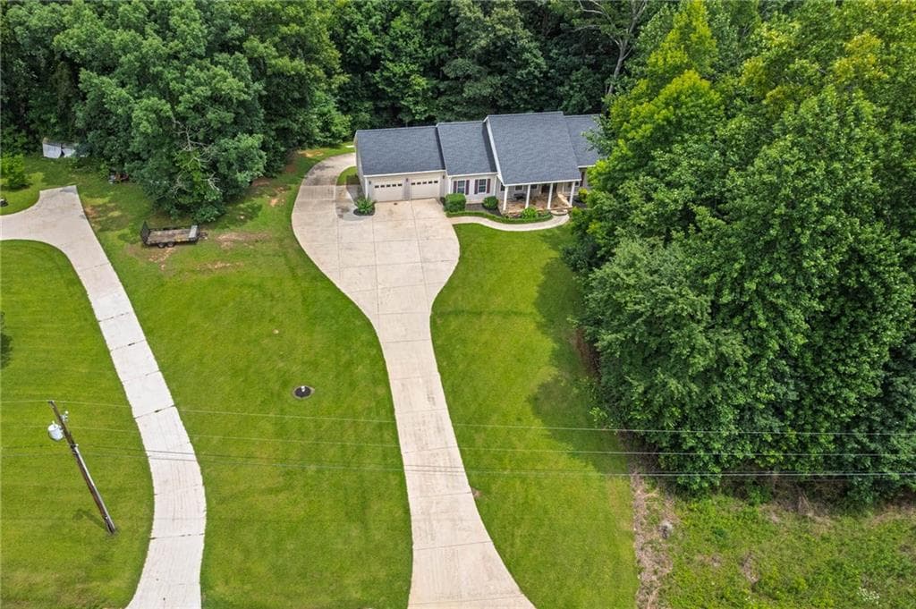 3 bedroom, 3 bathroom, 2,816 sq ft single family residence under contract at 3627 E Hall Road, Gainesville, GA 30507 — photo 4