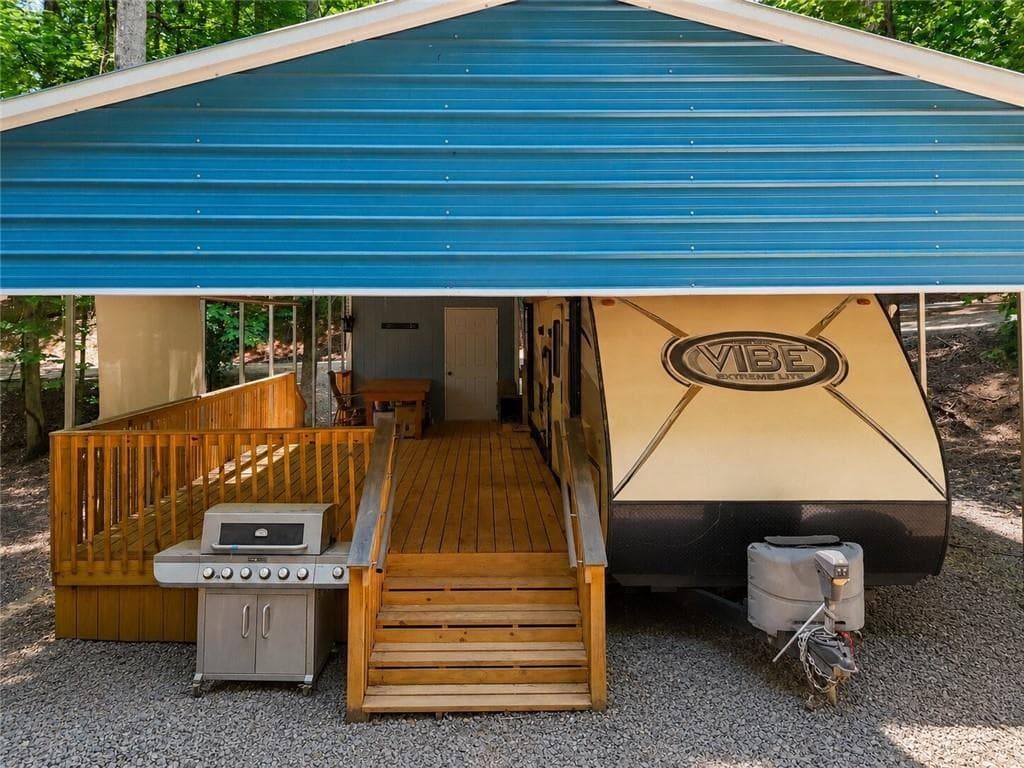 2 bedroom, 1 bathroom, 250 sq ft single family residence for sale at 156 13th Street, Ellijay, GA 30540 — photo 2