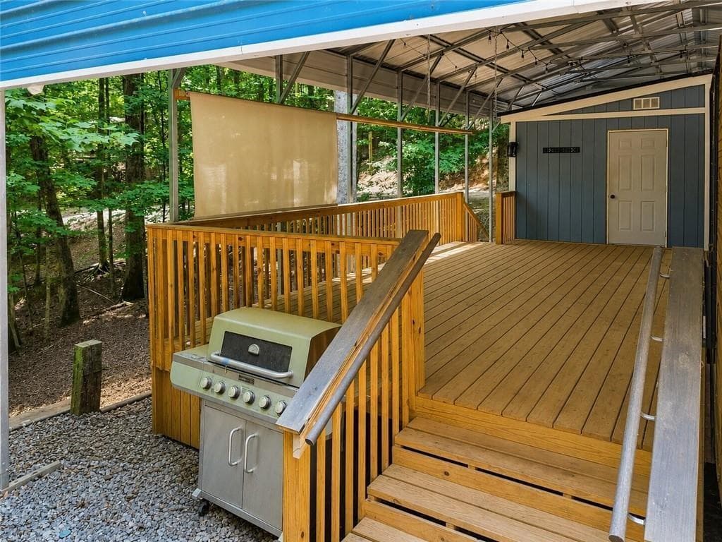 2 bedroom, 1 bathroom, 250 sq ft single family residence for sale at 156 13th Street, Ellijay, GA 30540 — photo 3