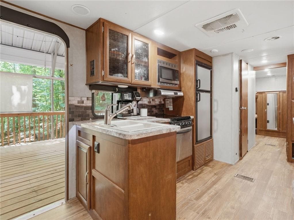 2 bedroom, 1 bathroom, 250 sq ft single family residence for sale at 156 13th Street, Ellijay, GA 30540 — photo 4