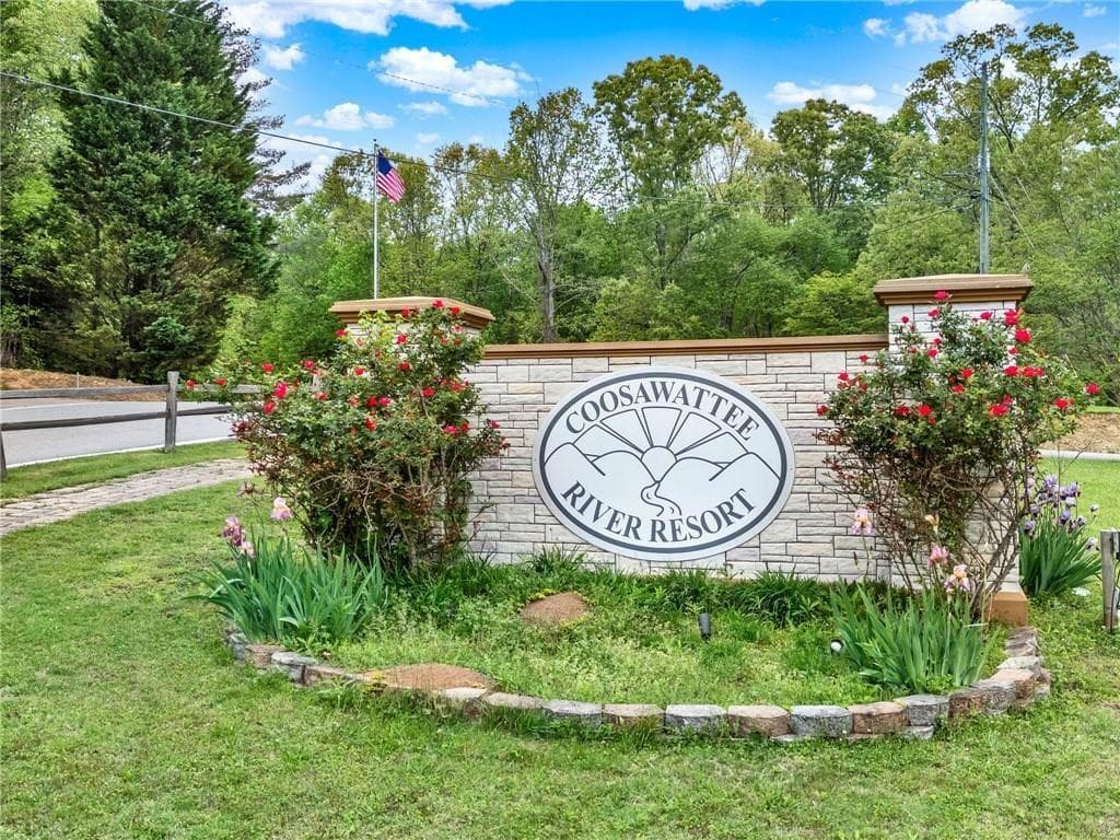 2 bedroom, 1 bathroom, 250 sq ft single family residence for sale at 156 13th Street, Ellijay, GA 30540 — photo 10