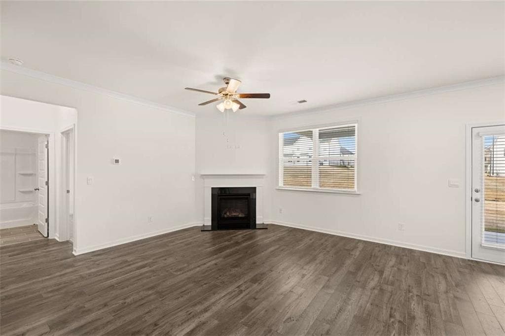 5 bedroom, 3 bathroom, 2,614 sq ft single family residence for sale at 3099 Champions Way, Loganville, GA 30052 — photo 9