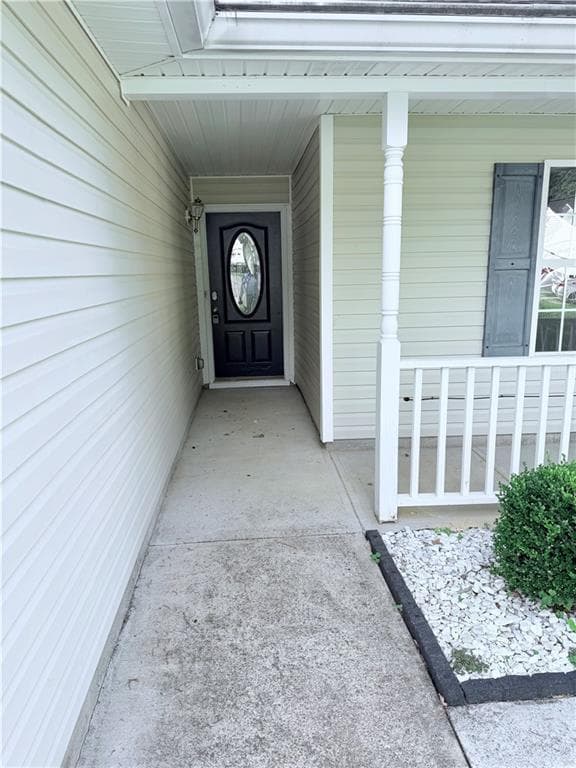 3 bedroom, 2 bathroom, 1,441 sq ft single family residence for rent at 324 Amelia Garden Way, Lawrenceville, GA 30045 for $2,000 a month — photo 3