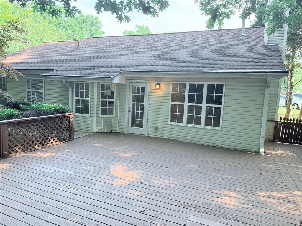 3 bedroom, 2 bathroom, 1,441 sq ft single family residence for rent at 324 Amelia Garden Way, Lawrenceville, GA 30045 for $2,000 a month — photo 7