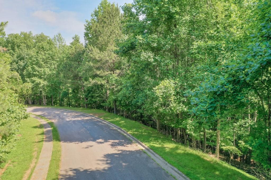 single family residence for sale at 530 Bayberry Crossing Drive, Gainesville, GA 30501 — photo 5