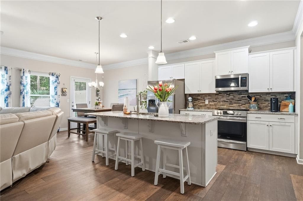 3 bedroom, 3 bathroom, 1,976 sq ft townhouse under contract at 419 Crescent Woode Drive, Dallas, GA 30157 — photo 6
