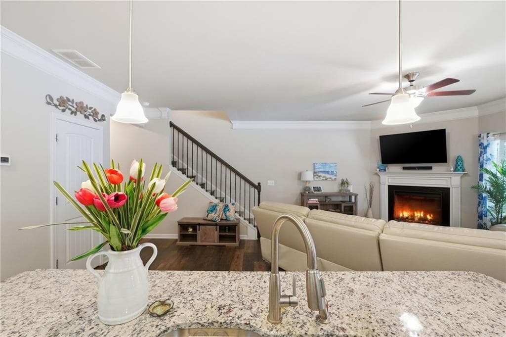 3 bedroom, 3 bathroom, 1,976 sq ft townhouse under contract at 419 Crescent Woode Drive, Dallas, GA 30157 — photo 10