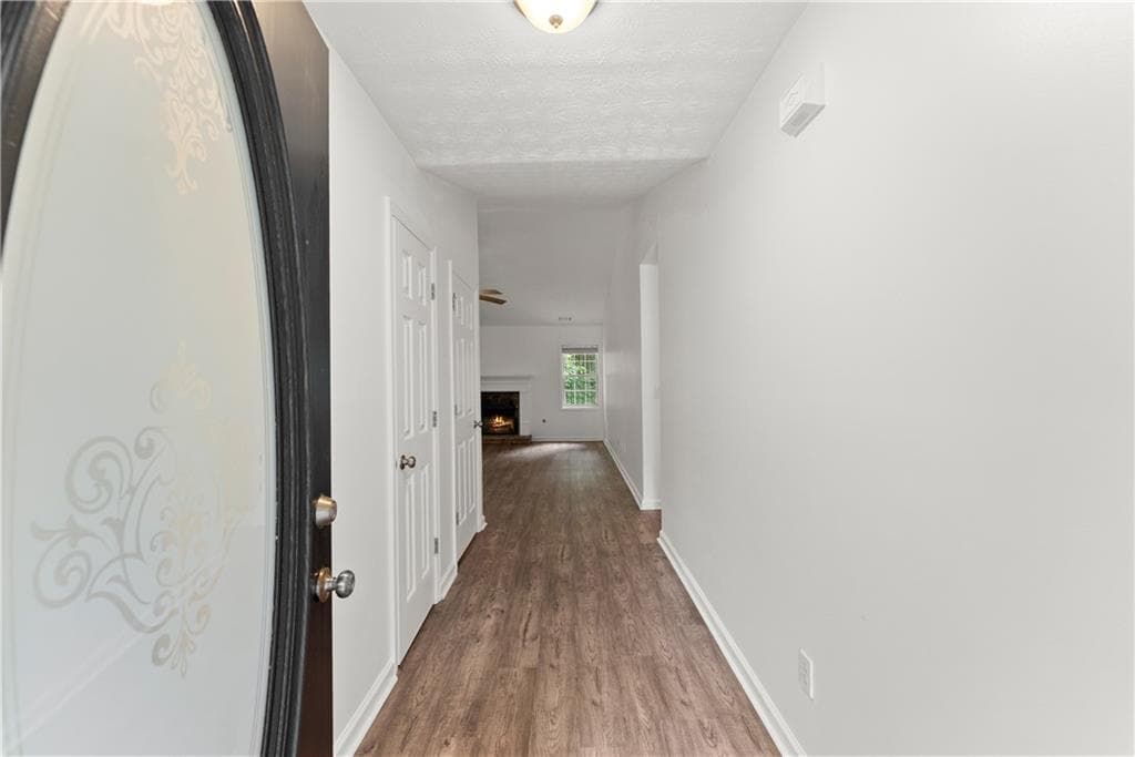 3 bedroom, 2 bathroom, 1,588 sq ft single family residence for sale at 6000 Devonshire Drive, Flowery Branch, GA 30542 — photo 6