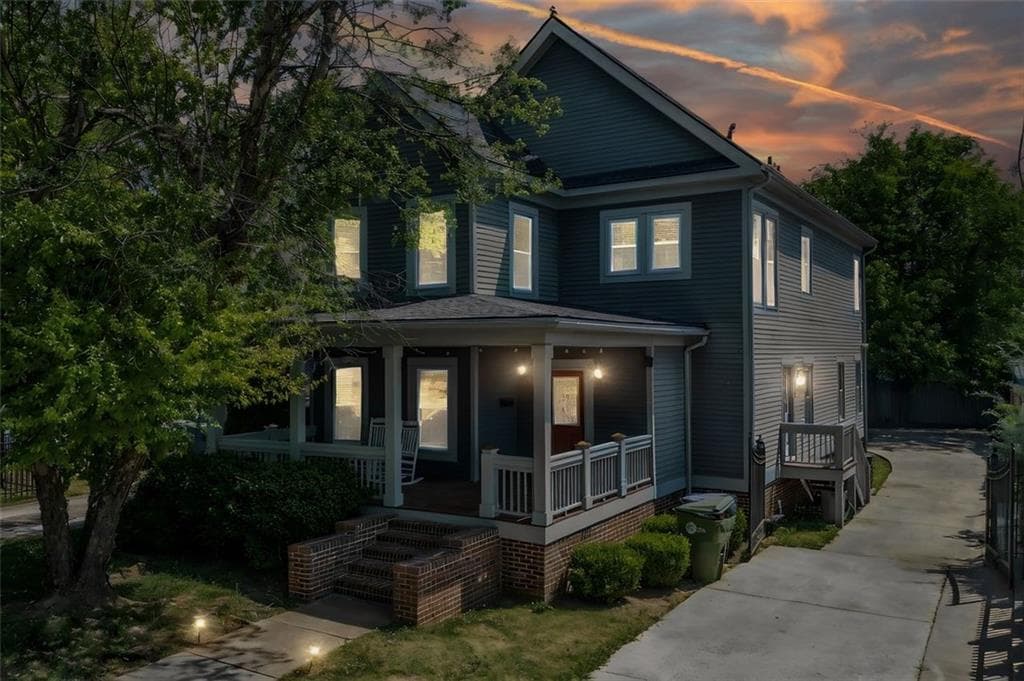 3 bedroom, 3 bathroom, 2,452 sq ft single family residence for sale at 64 Howell Street, Atlanta, GA 30312 — photo 2