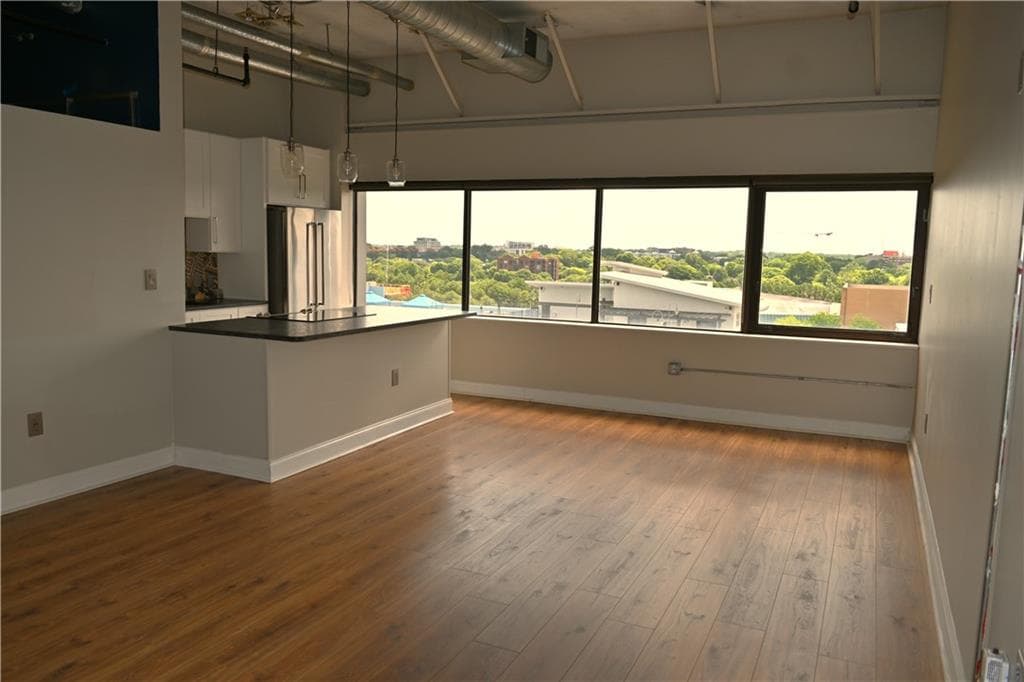 1 bedroom, 1 bathroom, 813 sq ft condominium for rent at 120 Ralph Mcgill Boulevard 809, Atlanta, GA 30308 for $1,595 a month — photo 3