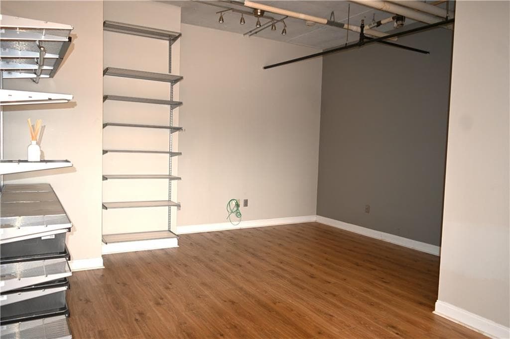 1 bedroom, 1 bathroom, 813 sq ft condominium for rent at 120 Ralph Mcgill Boulevard 809, Atlanta, GA 30308 for $1,595 a month — photo 4