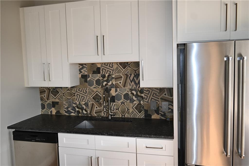 1 bedroom, 1 bathroom, 813 sq ft condominium for rent at 120 Ralph Mcgill Boulevard 809, Atlanta, GA 30308 for $1,595 a month — photo 8