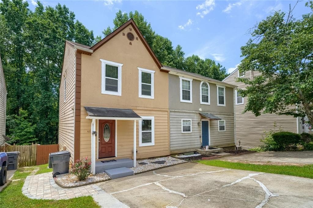 2 bedroom, 3 bathroom, 1,152 sq ft townhouse under contract at 4175 Buckley Woods Drive, Norcross, GA 30093