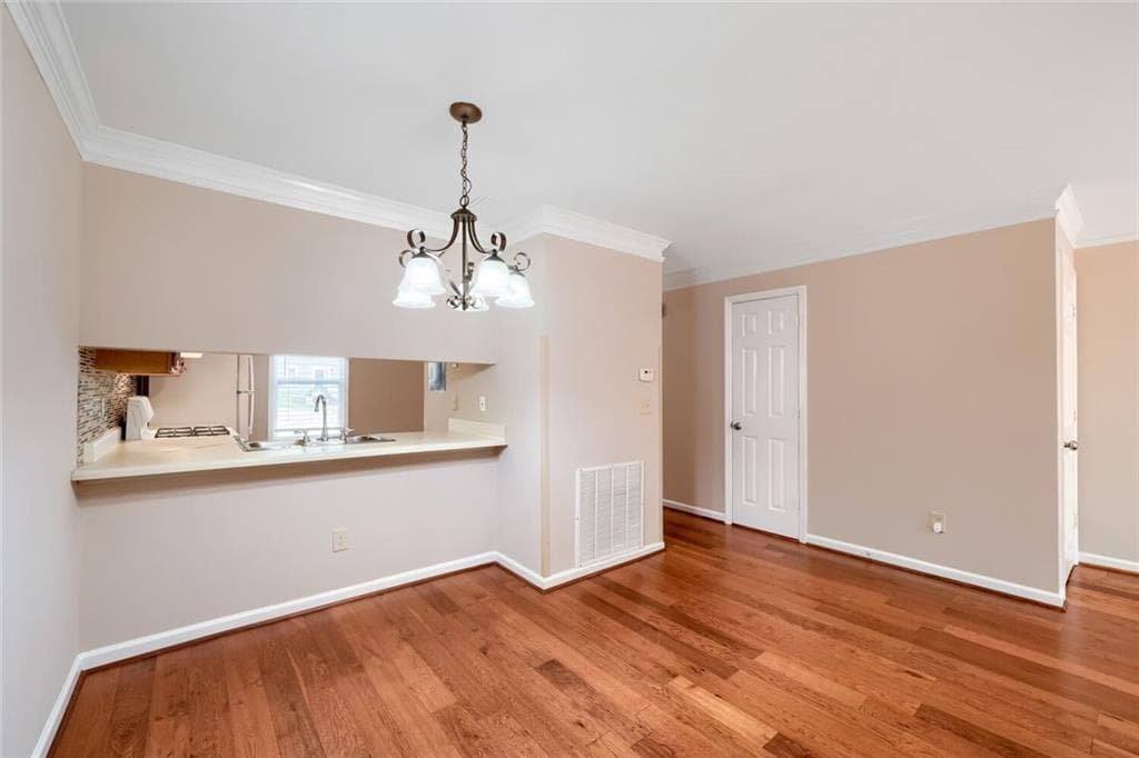 2 bedroom, 3 bathroom, 1,152 sq ft townhouse under contract at 4175 Buckley Woods Drive, Norcross, GA 30093 — photo 2