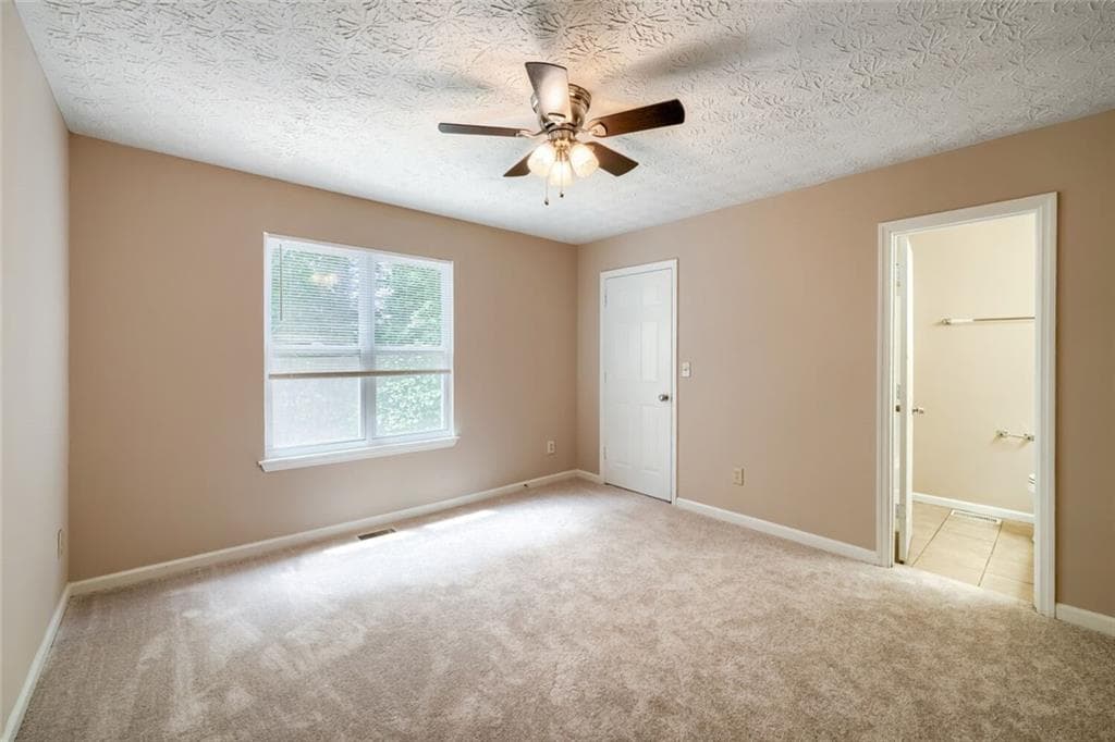 2 bedroom, 3 bathroom, 1,152 sq ft townhouse under contract at 4175 Buckley Woods Drive, Norcross, GA 30093 — photo 8