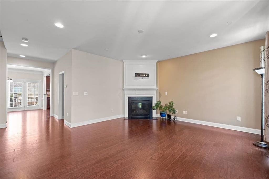 3 bedroom, 4 bathroom townhouse for rent at 1034 East Paces Chase, Atlanta, GA 30326 for $3,800 a month — photo 7
